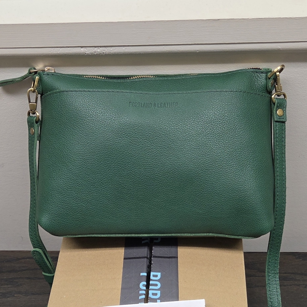 Portland Leather Emerald Crossbody Bag